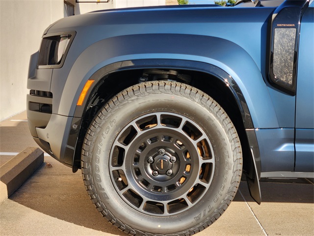 2026 Land Rover Defender 110 V8 photo 4