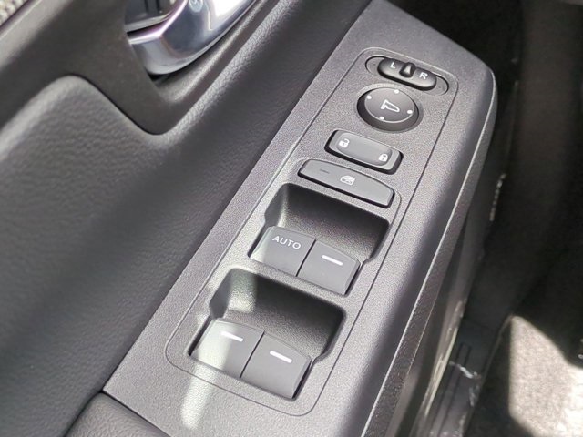 2026 Honda CR-V LX photo 19