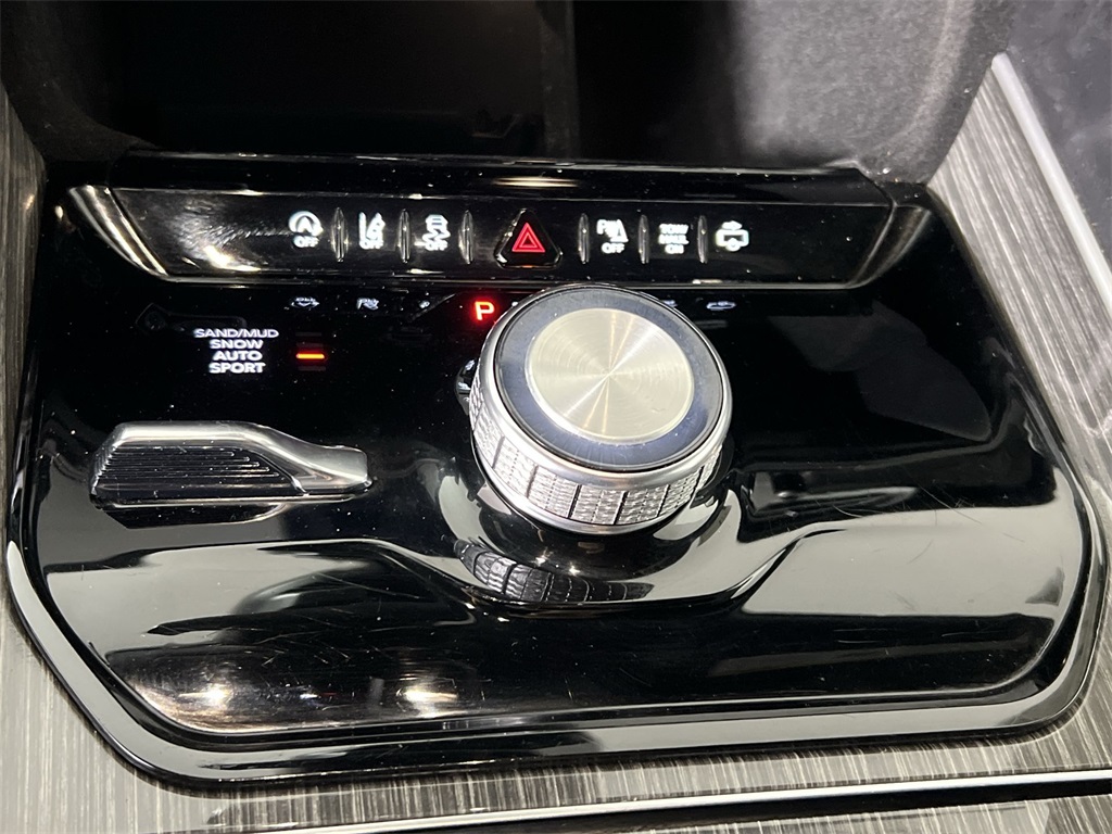 2022 Jeep Wagoneer Series II photo 16