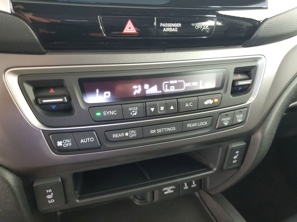 Used 2016 Gray Honda EX-L image 19