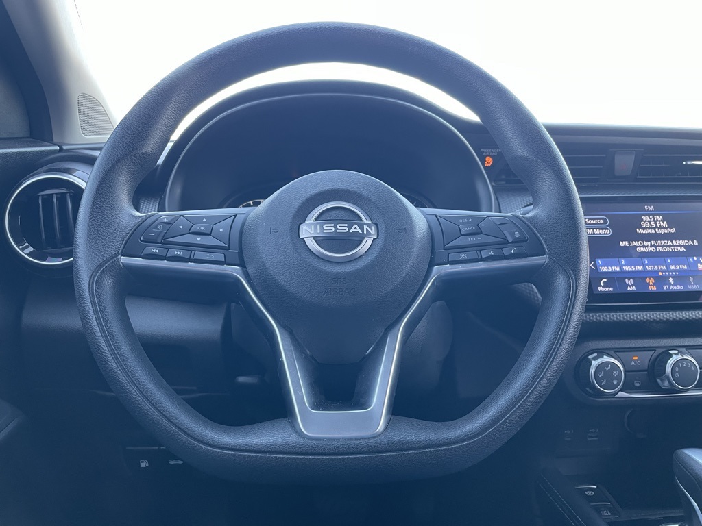 2023 Nissan Kicks SV photo 7
