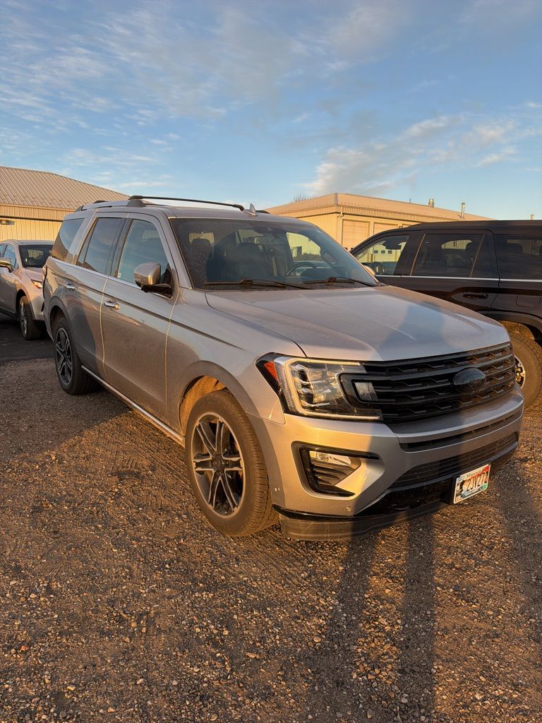 2021 Ford Expedition Limited photo 4