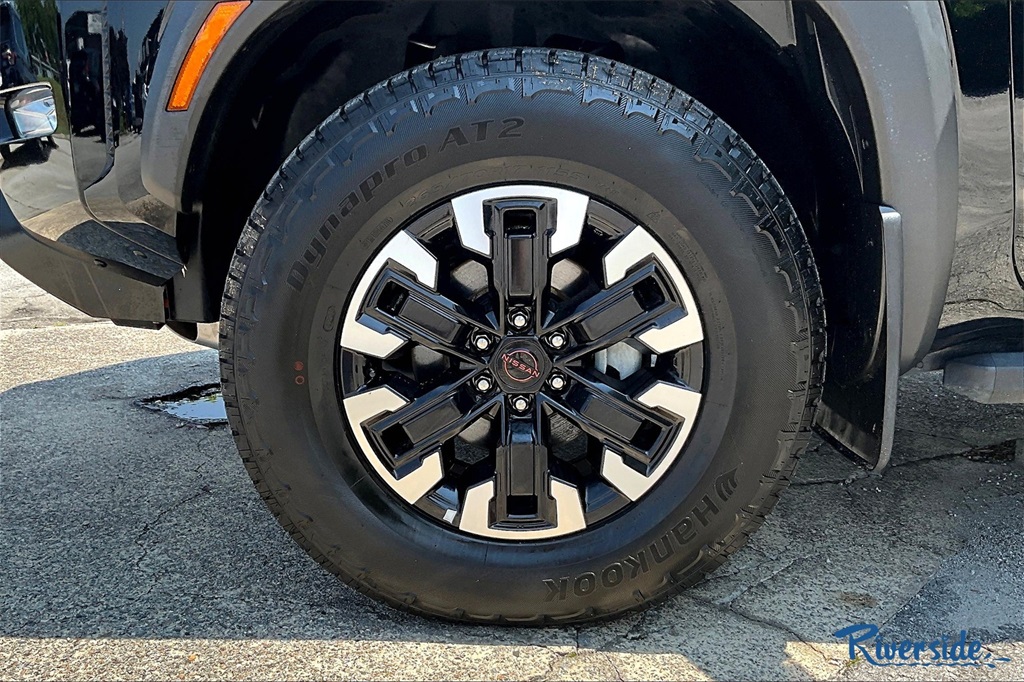 2023 Nissan Frontier PRO-4X photo 30