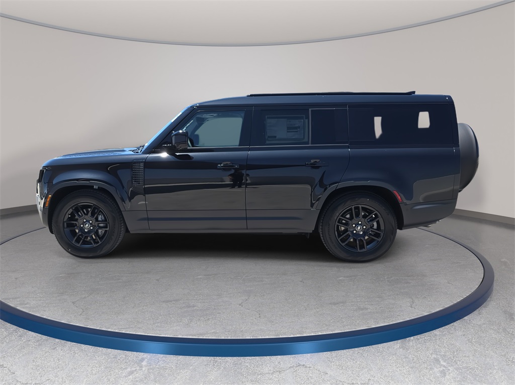 2025 Land Rover Defender 130 S photo 8