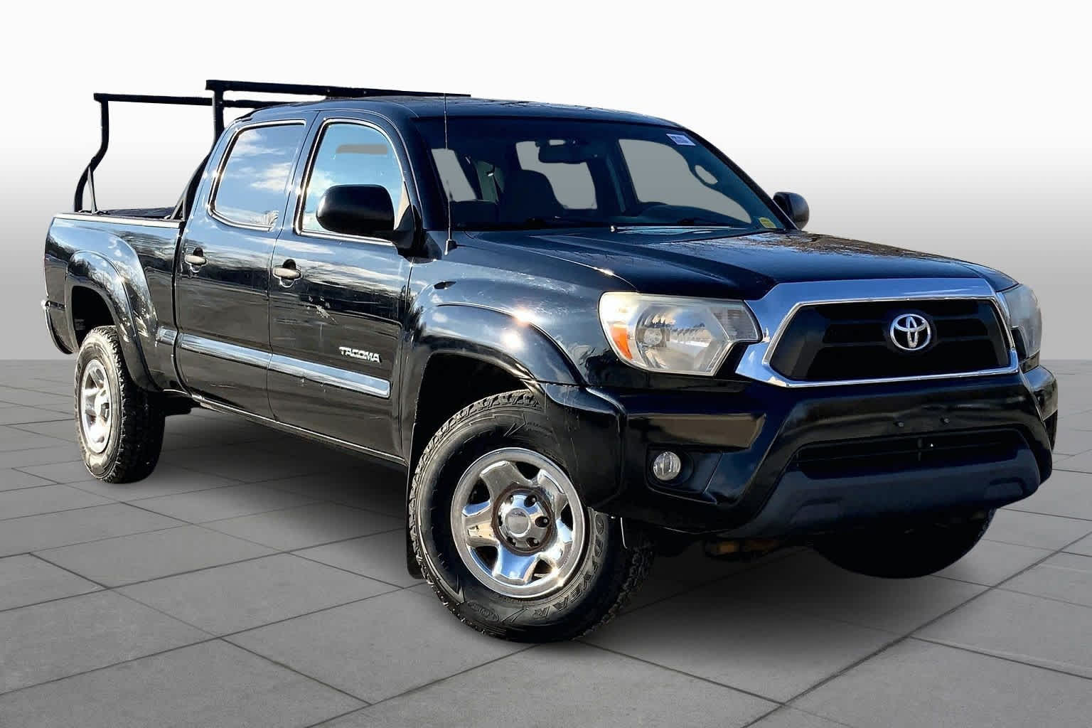 Used 2013 Toyota Tacoma Base with VIN 3TMMU4FN5DM051951 for sale in Stratham, NH