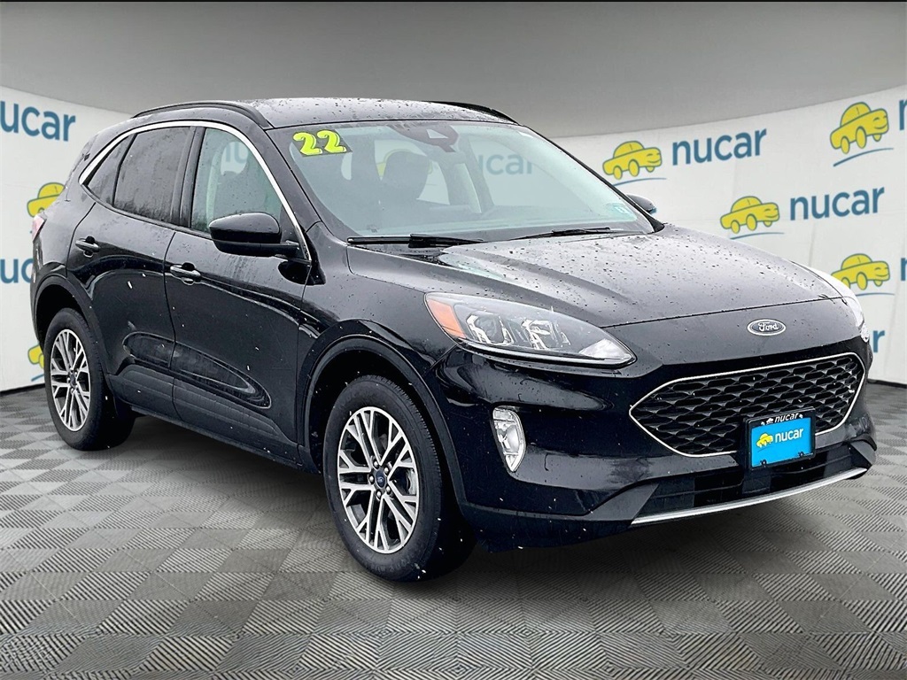 2022 Ford Escape SEL's photo