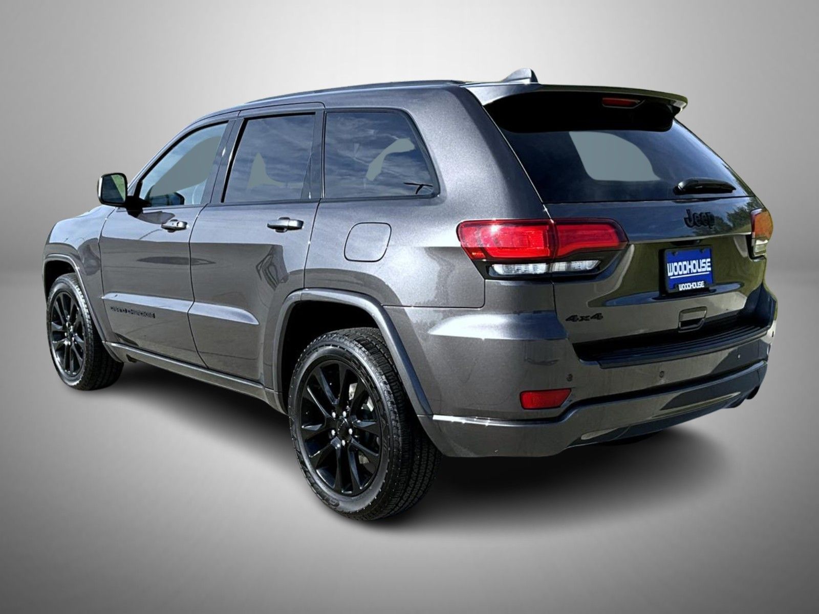 2020 Jeep Grand Cherokee Altitude photo 7
