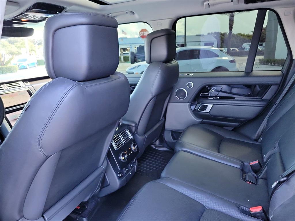 2019 Land Rover Range Rover SuperCharged photo 12