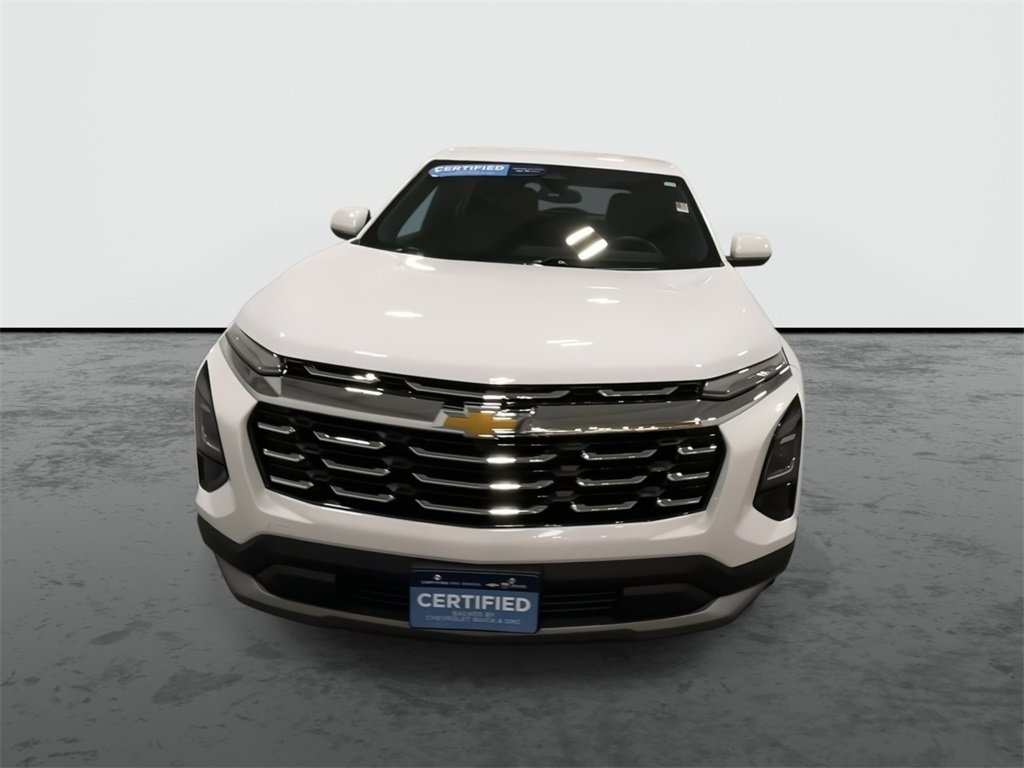 2025 Chevrolet Equinox LT photo 3