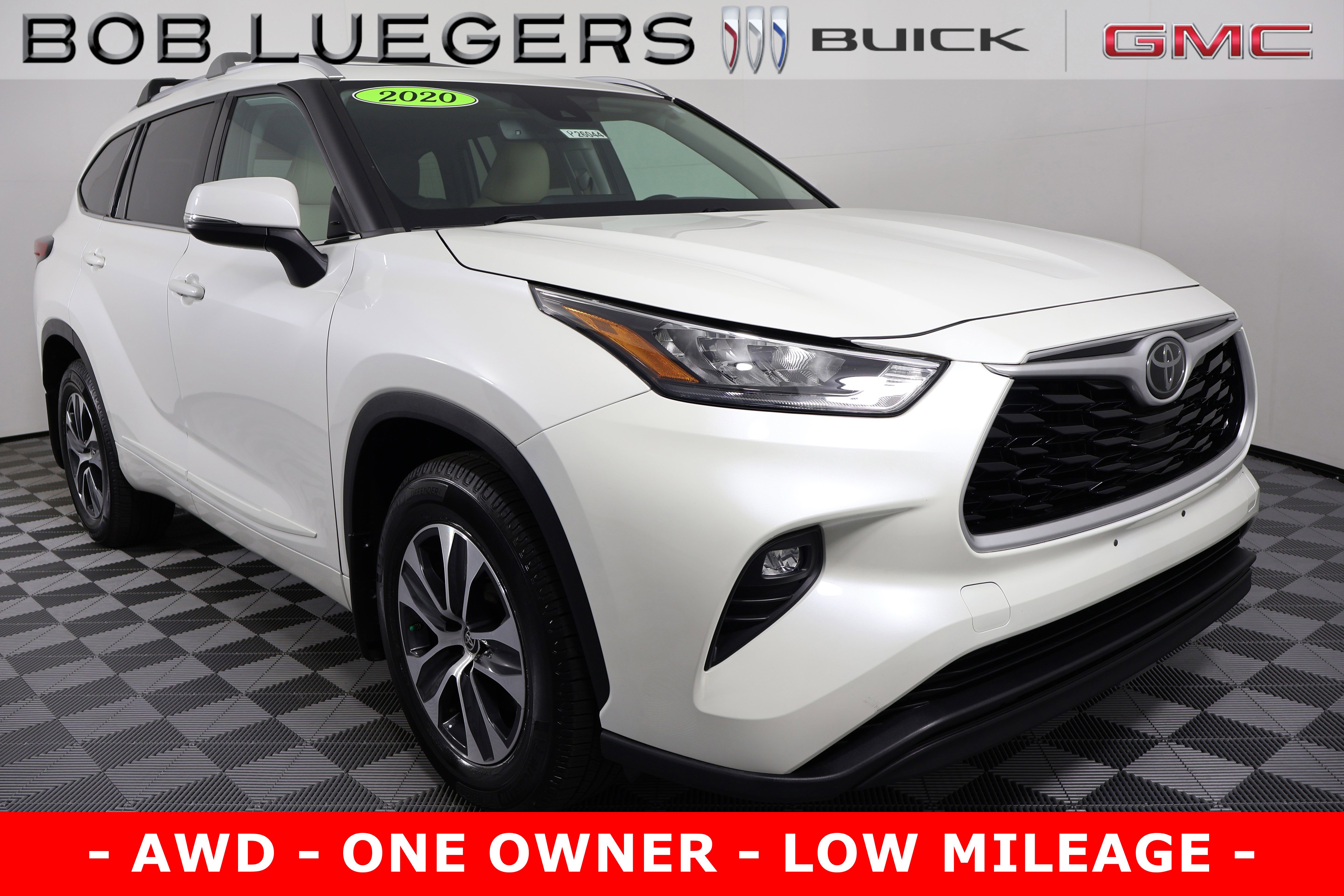 2020 Toyota Highlander XLE's photo