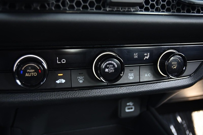 2025 Honda HR-V LX photo 11