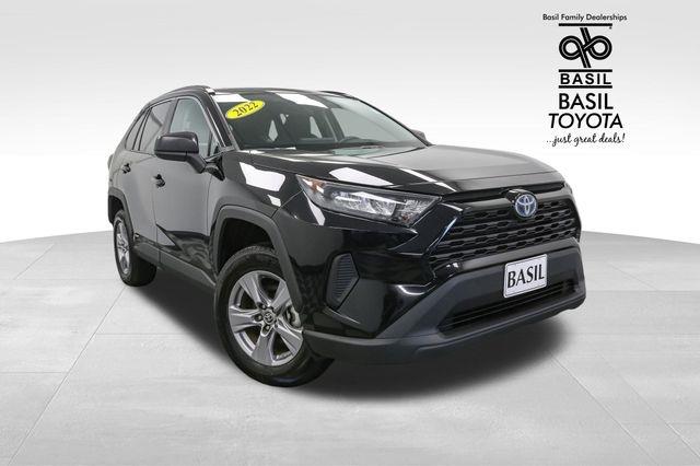 2022 Toyota RAV4 Hybrid LE photo 2