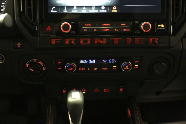 2025 Nissan Frontier PRO-4X photo 15