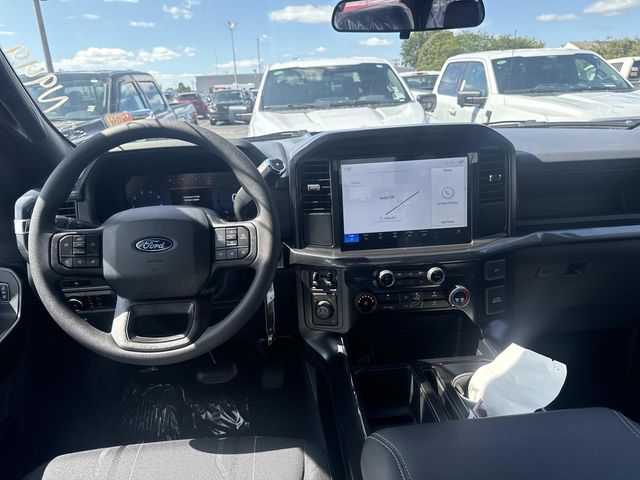 2025 Ford F-150 STX photo 6