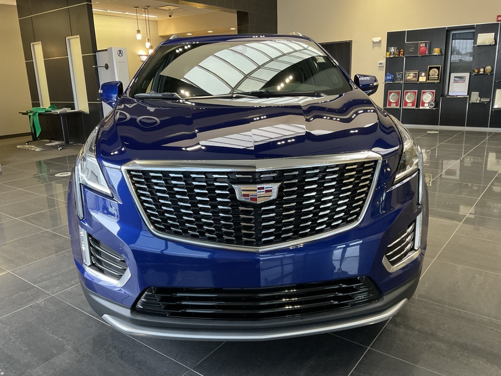 Used 2023 Cadillac XT5 Premium Luxury with VIN 1GYKNDR46PZ117069 for sale in Kansas City