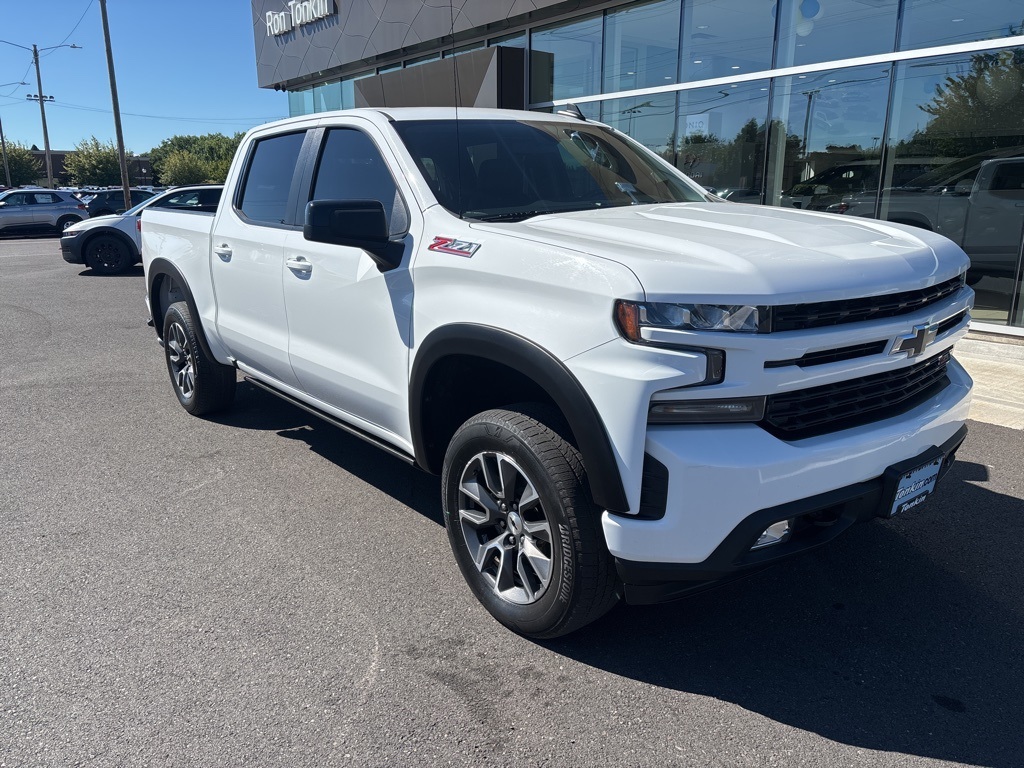 2021 Chevrolet Silverado 1500 RST photo 3