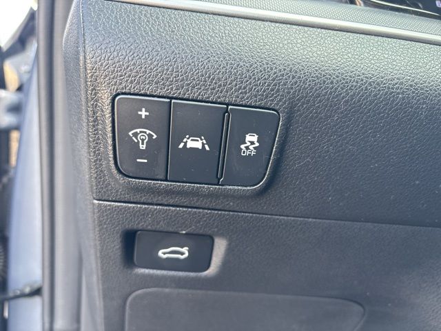 2021 Kia K5 LXS photo 18