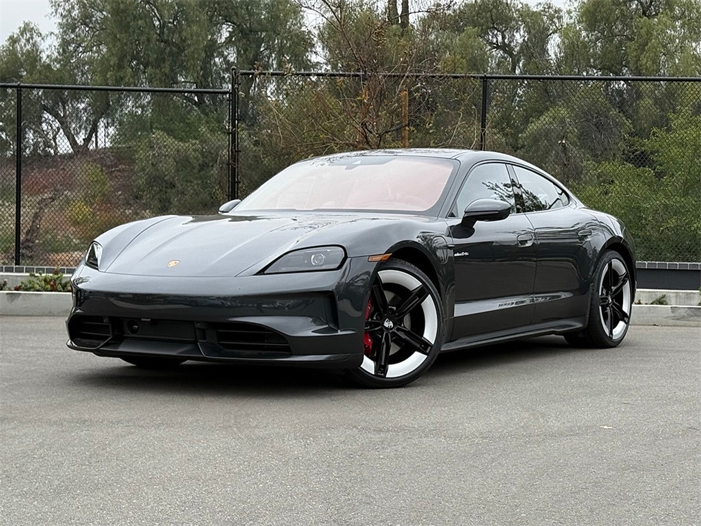 2025 Porsche Taycan S