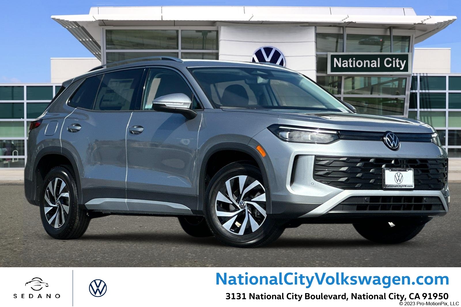 2025 Volkswagen Tiguan S's photo