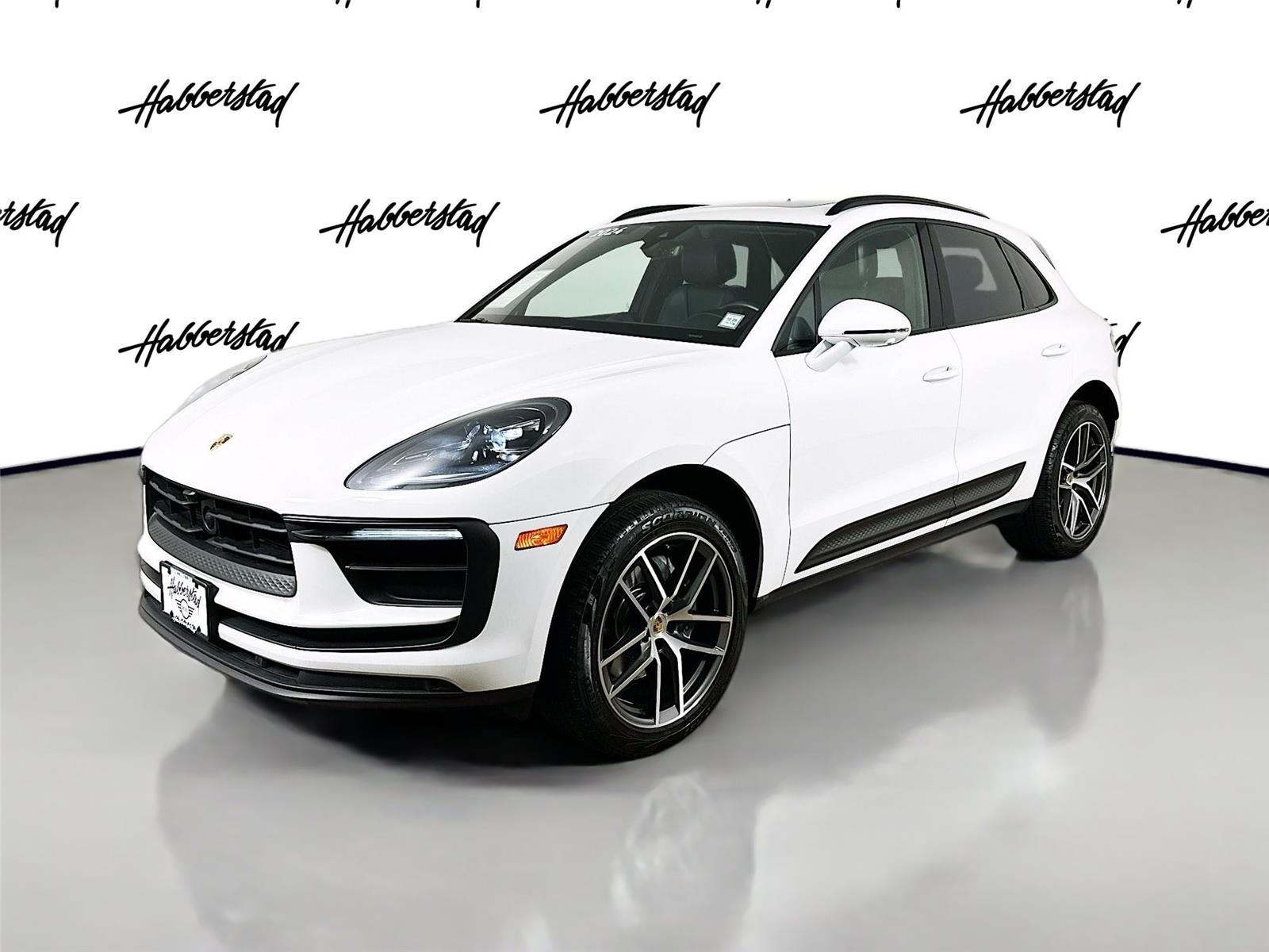 2024 Porsche Macan Base's photo