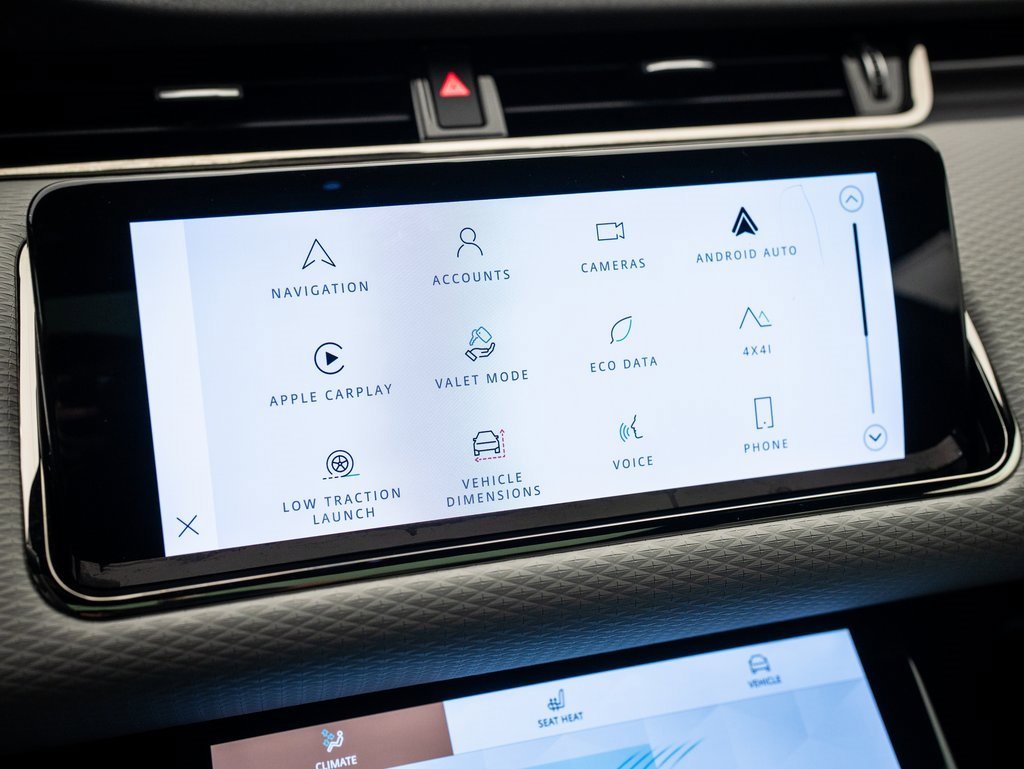 2023 Land Rover Range Rover Evoque R-Dynamic S photo 29