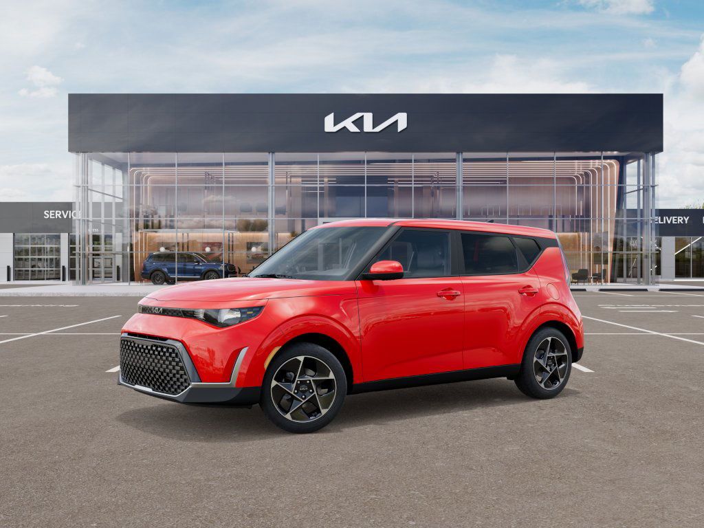2025 Kia Soul EX photo 3