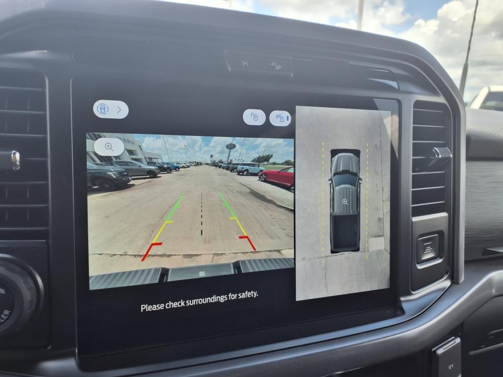 2025 Ford F-150 XLT photo 24