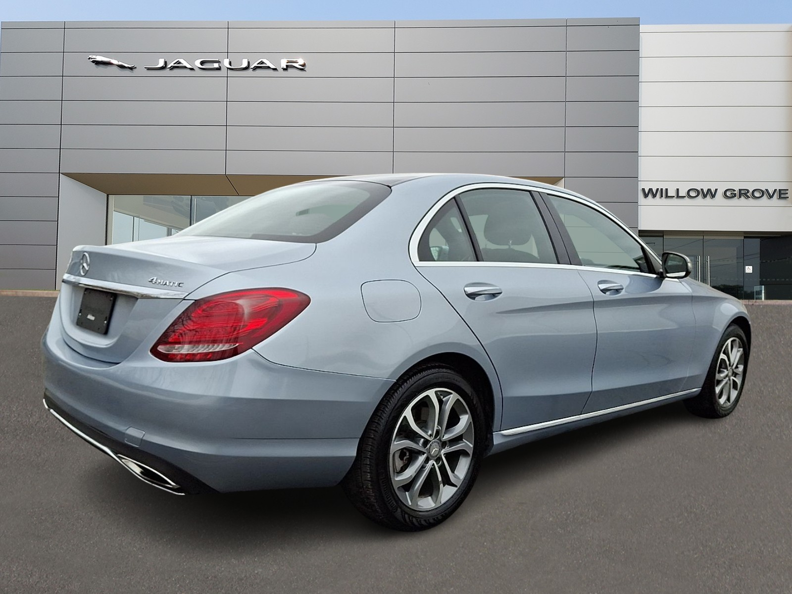 Used 2015 Mercedes-Benz C-Class C300 with VIN 55SWF4KB1FU041681 for sale in Willow Grove, PA