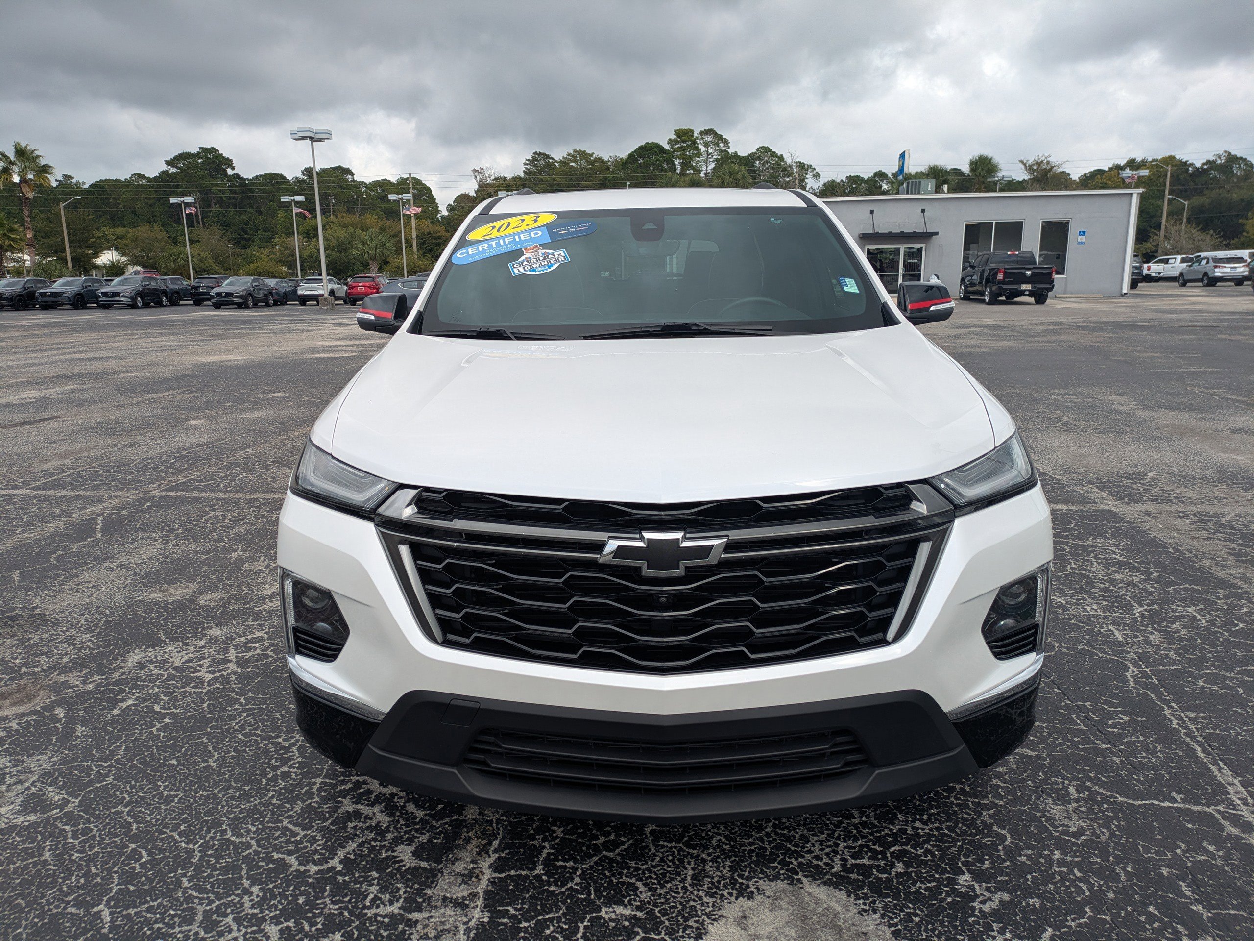 2023 Chevrolet Traverse Premier photo 8