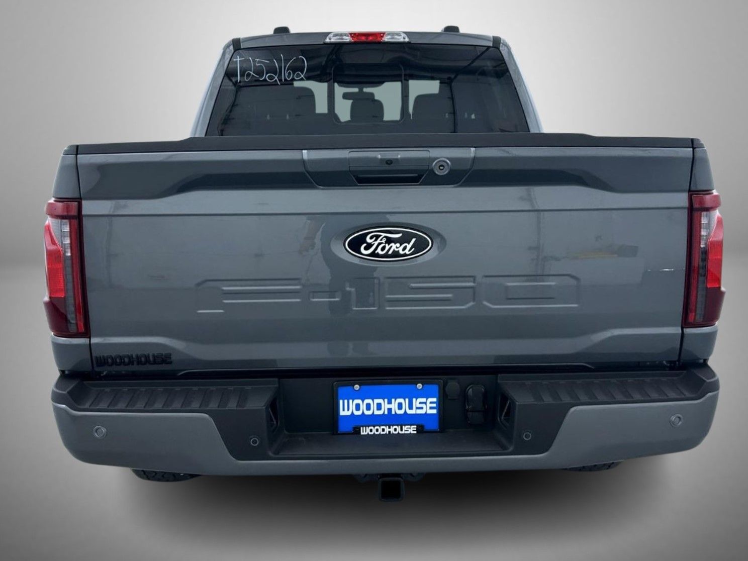 2025 Ford F-150 XLT photo 3