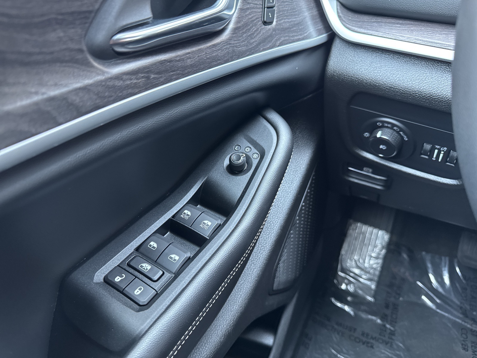 2024 Jeep Grand Cherokee Limited photo 23