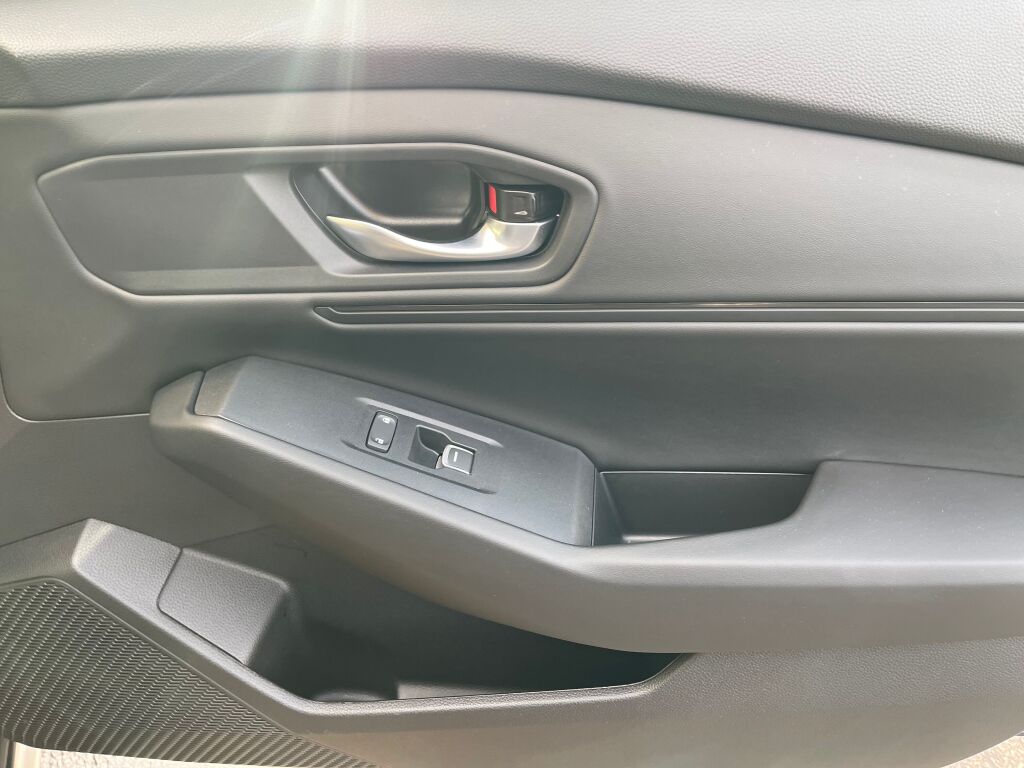 2024 Honda Accord EX photo 19