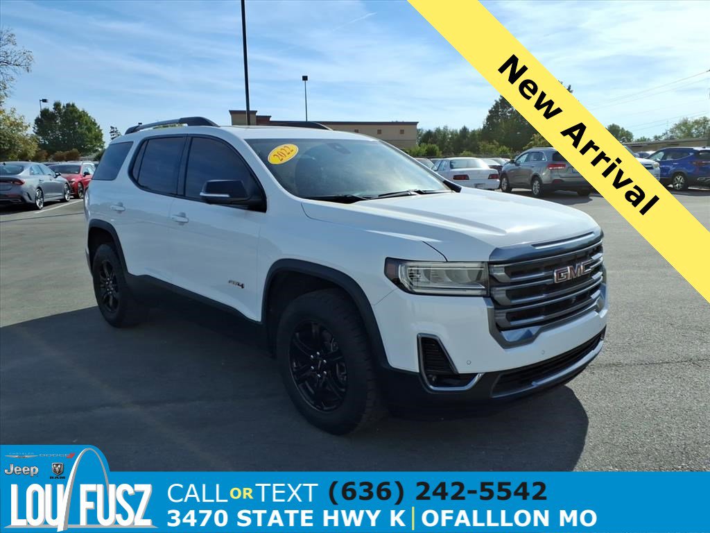 2022 GMC Acadia AT4's photo