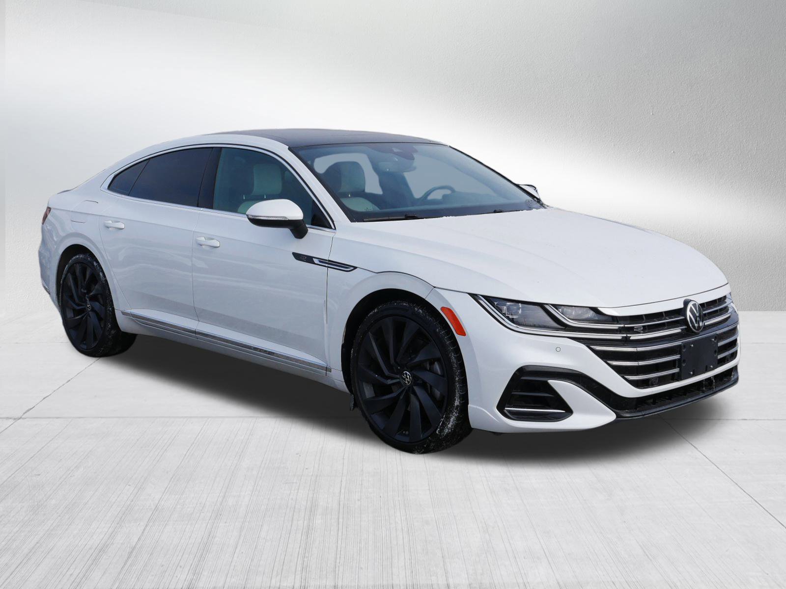 2023 Volkswagen Arteon SEL R-Line