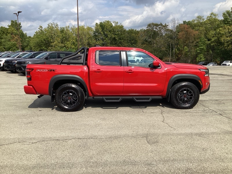 2024 Nissan Frontier PRO-4X Crew Cab photo 5