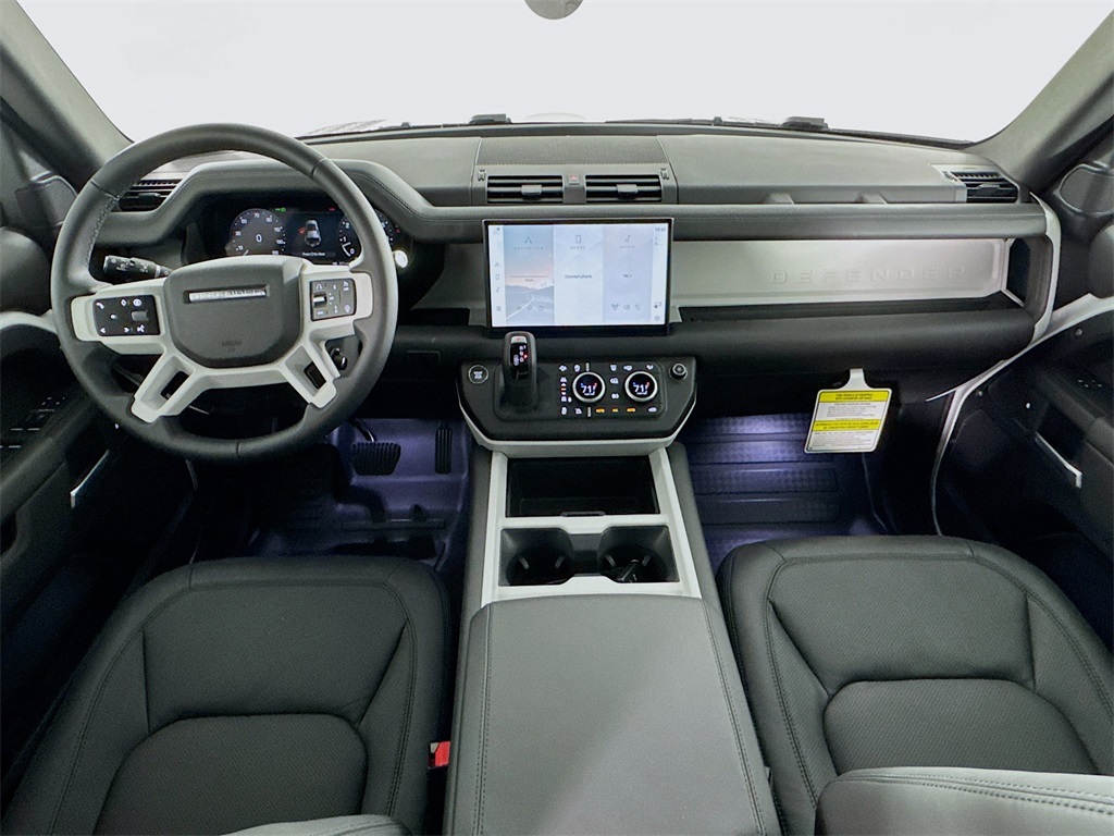 2025 Land Rover Defender 110 S photo 21