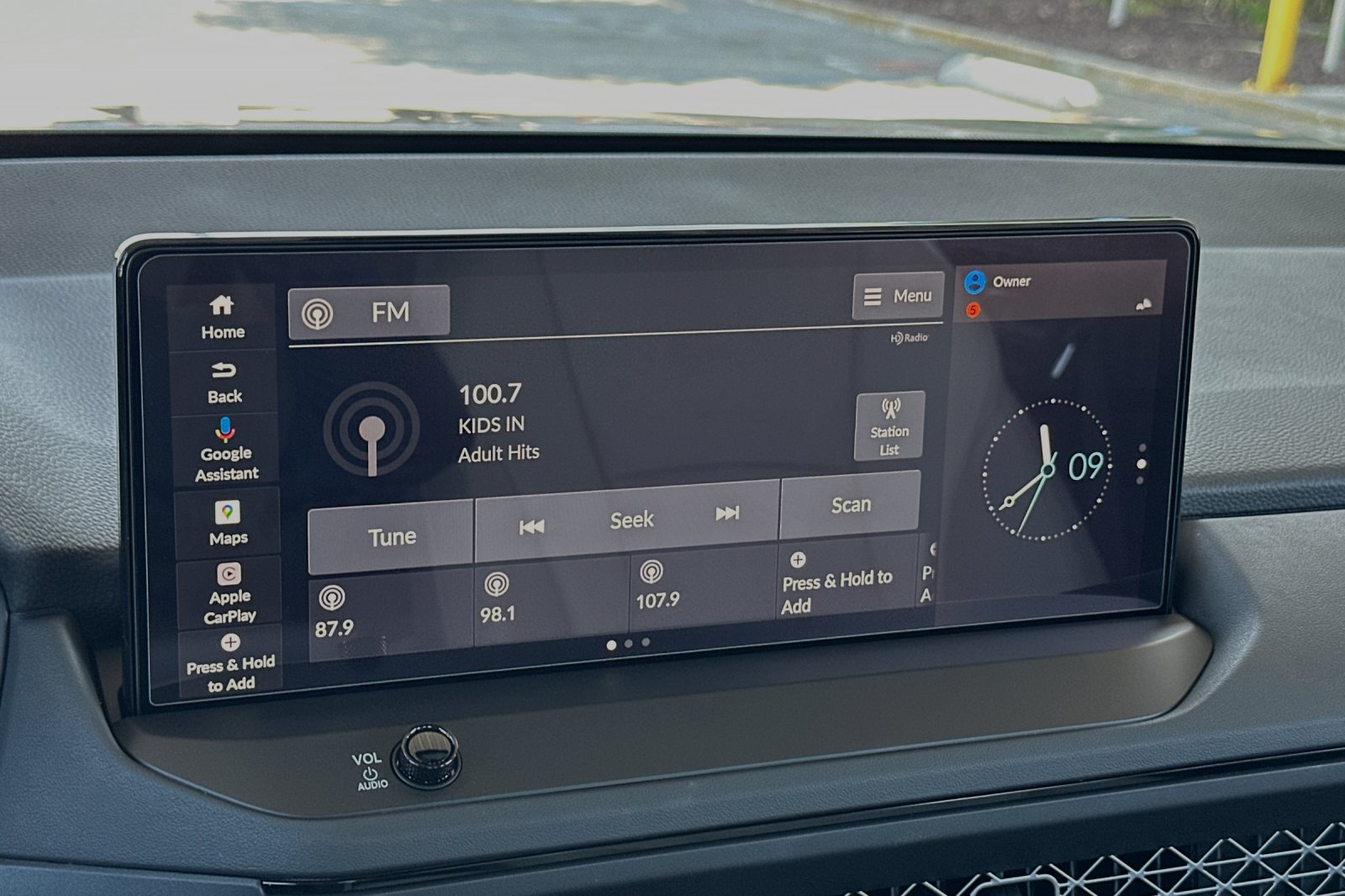 2025 Honda Accord Hybrid Touring photo 20