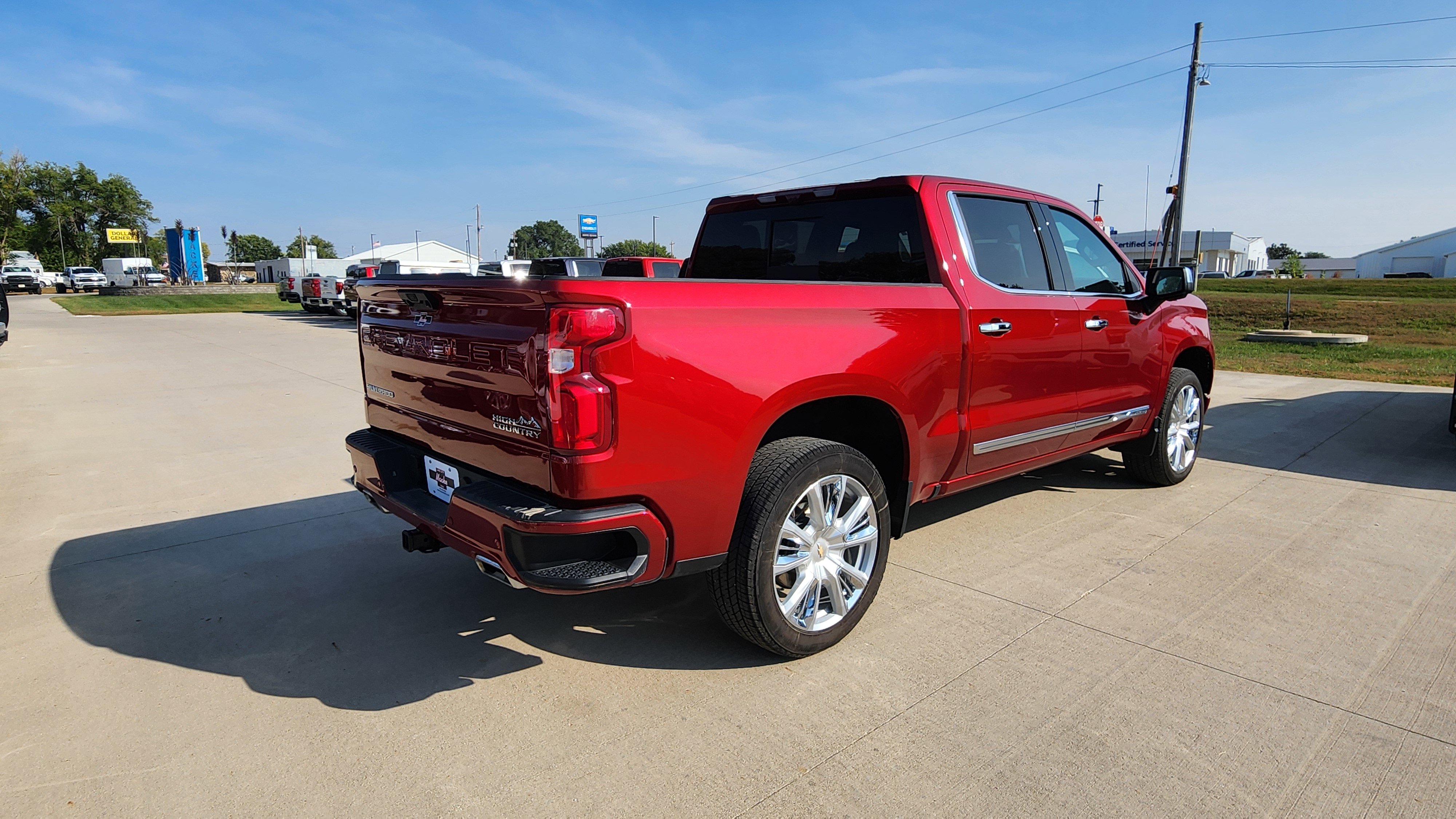 2025 Chevrolet Silverado 1500 High Country photo 4