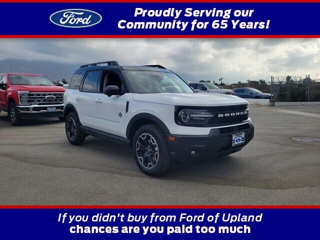 2025 Ford Bronco Sport Outer Banks's photo