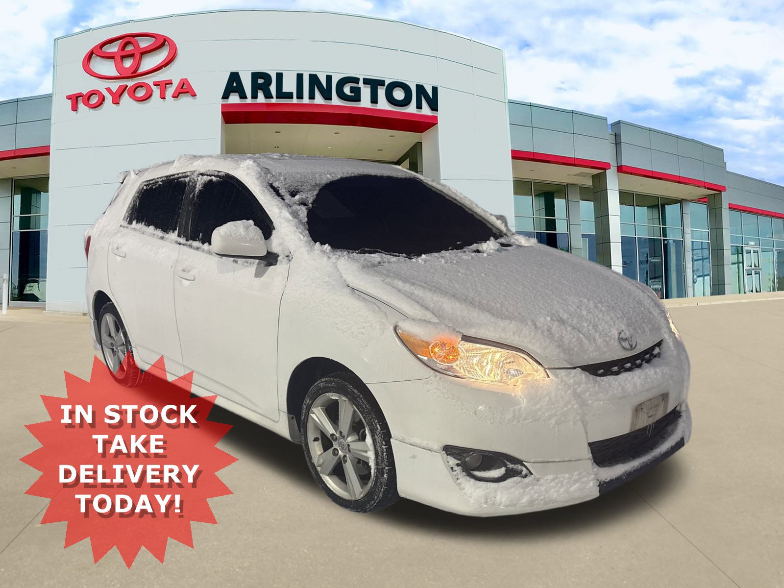 2010 Toyota Matrix S's photo