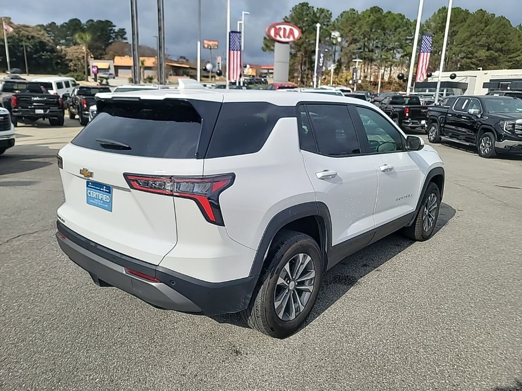 2025 Chevrolet Equinox LT photo 4