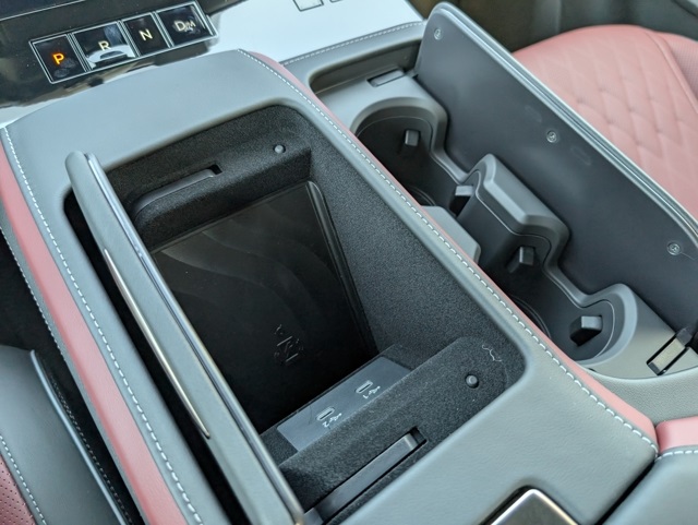 2026 Infiniti QX80 photo 19