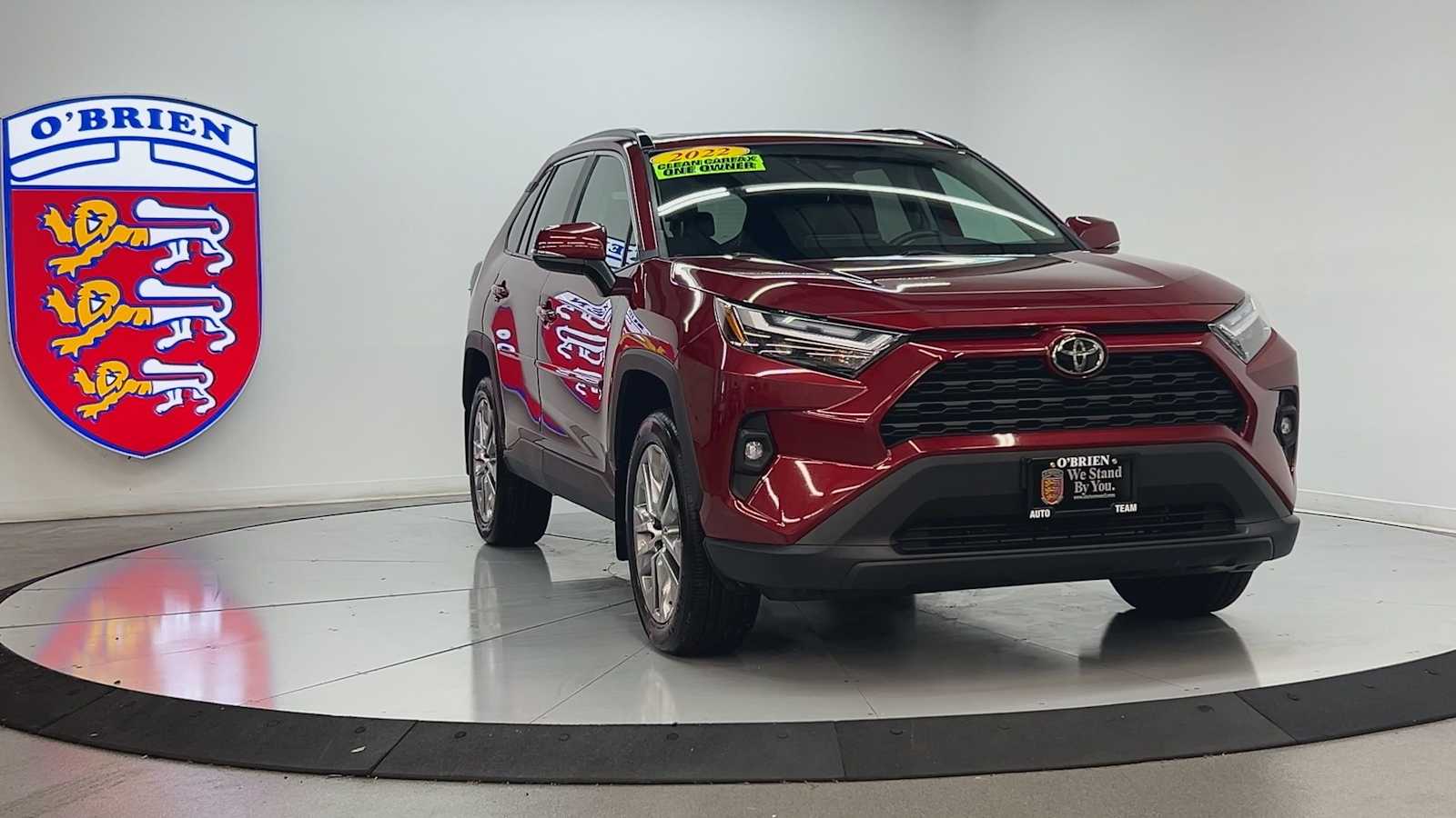 2022 Toyota RAV4 XLE Premium photo 2