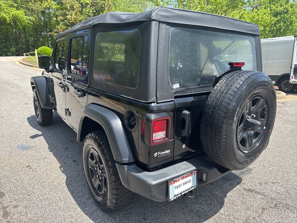 2018 Jeep Wrangler Unlimited Sport photo 3