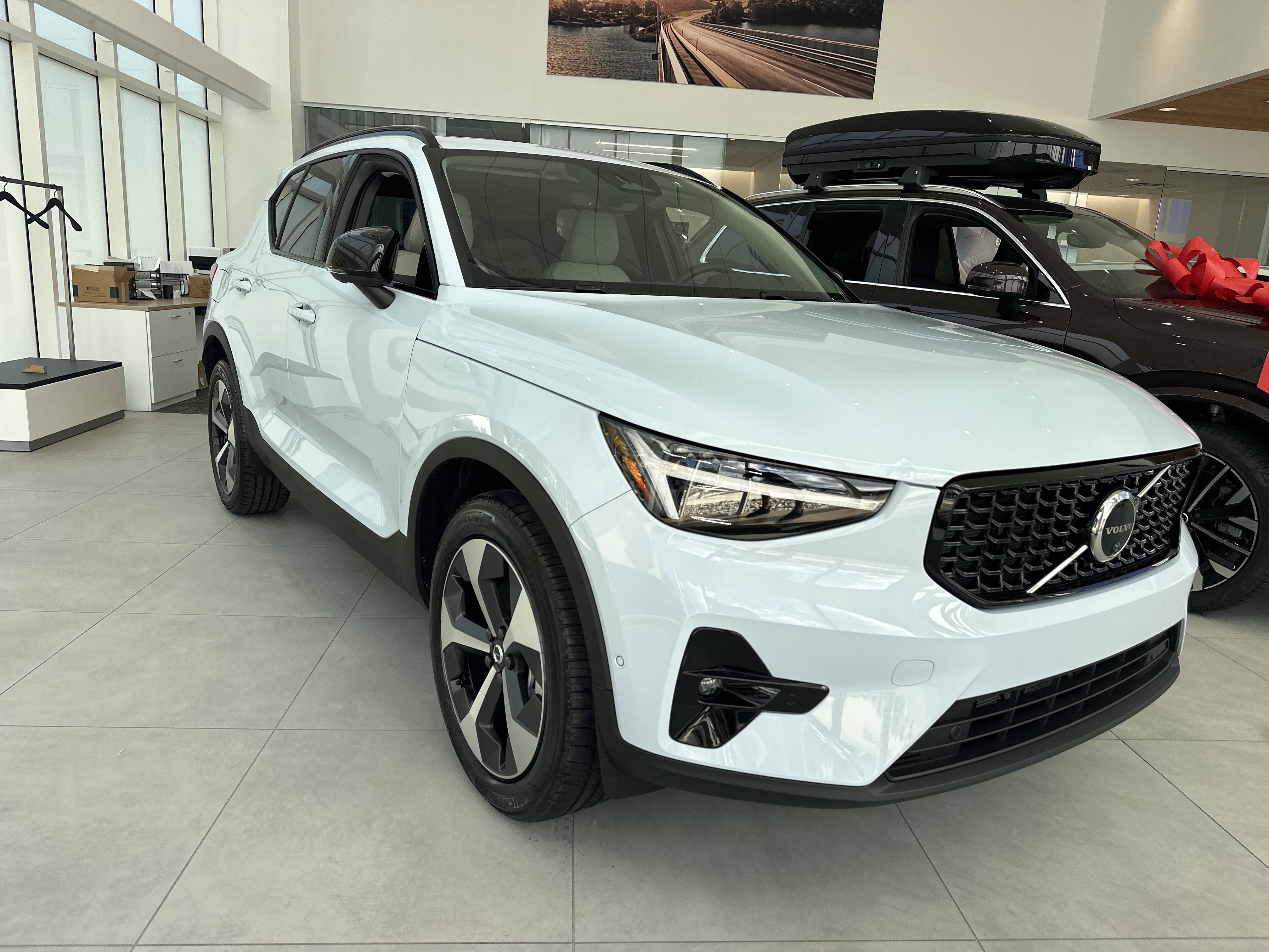 2026 Volvo XC40 Plus's photo