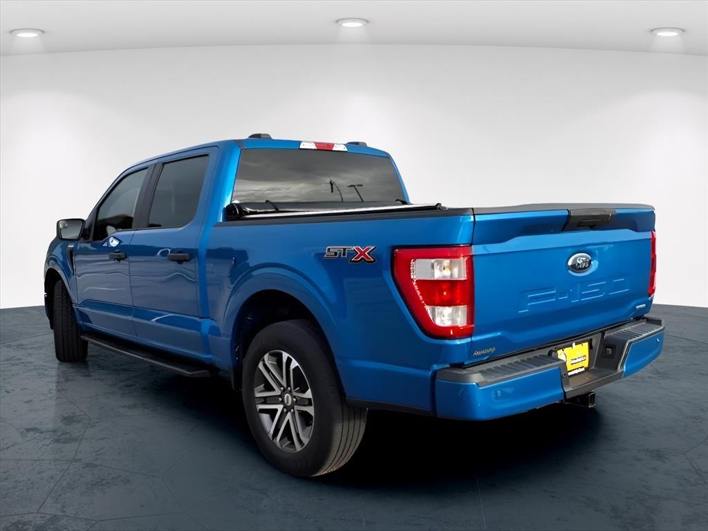 2021 Ford F-150 XL photo 3