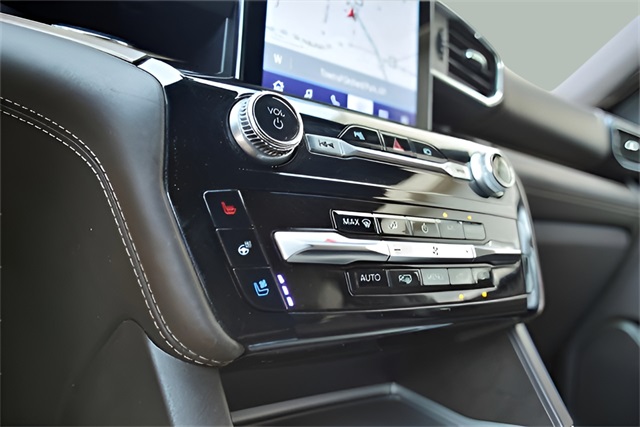 2022 Ford Explorer King Ranch photo 19