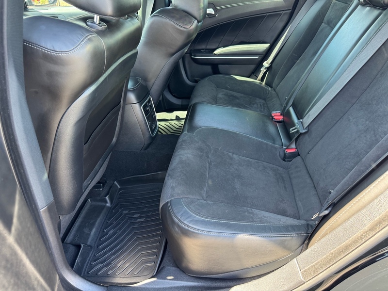 2021 Dodge Charger R/T Scat Pack photo 14