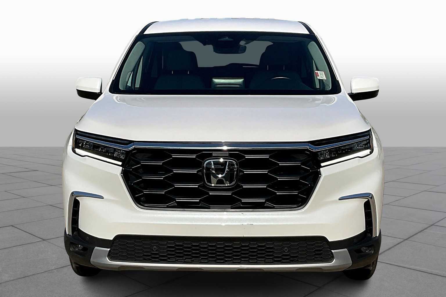 2025 Honda Pilot EX-L photo 3