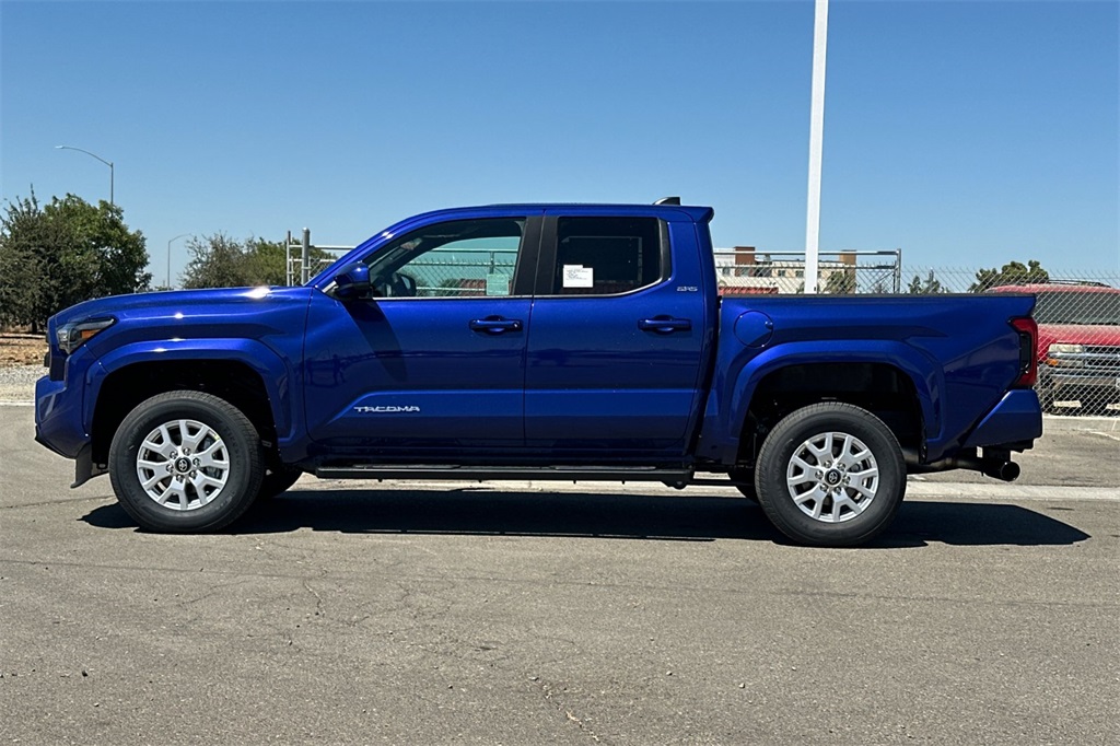 2025 Toyota Tacoma SR5 4x4 Double Cab photo 7